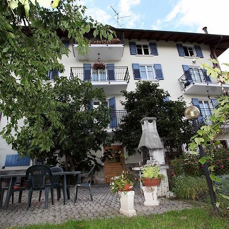 Agritur Al Canyon Villa Cloz Eksteriør billede