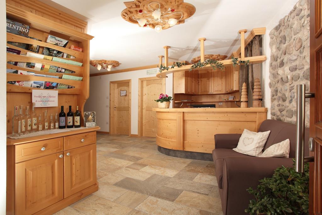 Agritur Al Canyon Villa Cloz Eksteriør billede